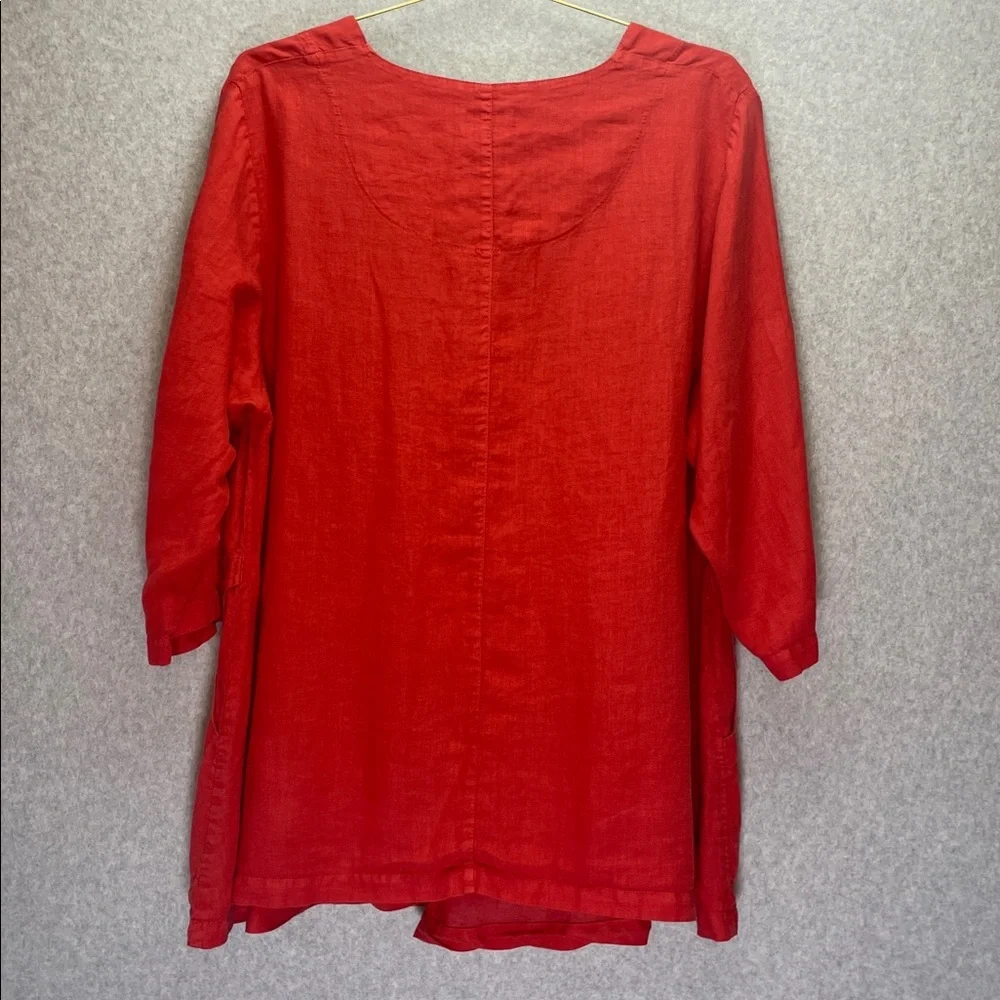 Mosaic USA Linen Pre-Shrunk Lagenlook Red Tunic Top - Picture 4 of 4